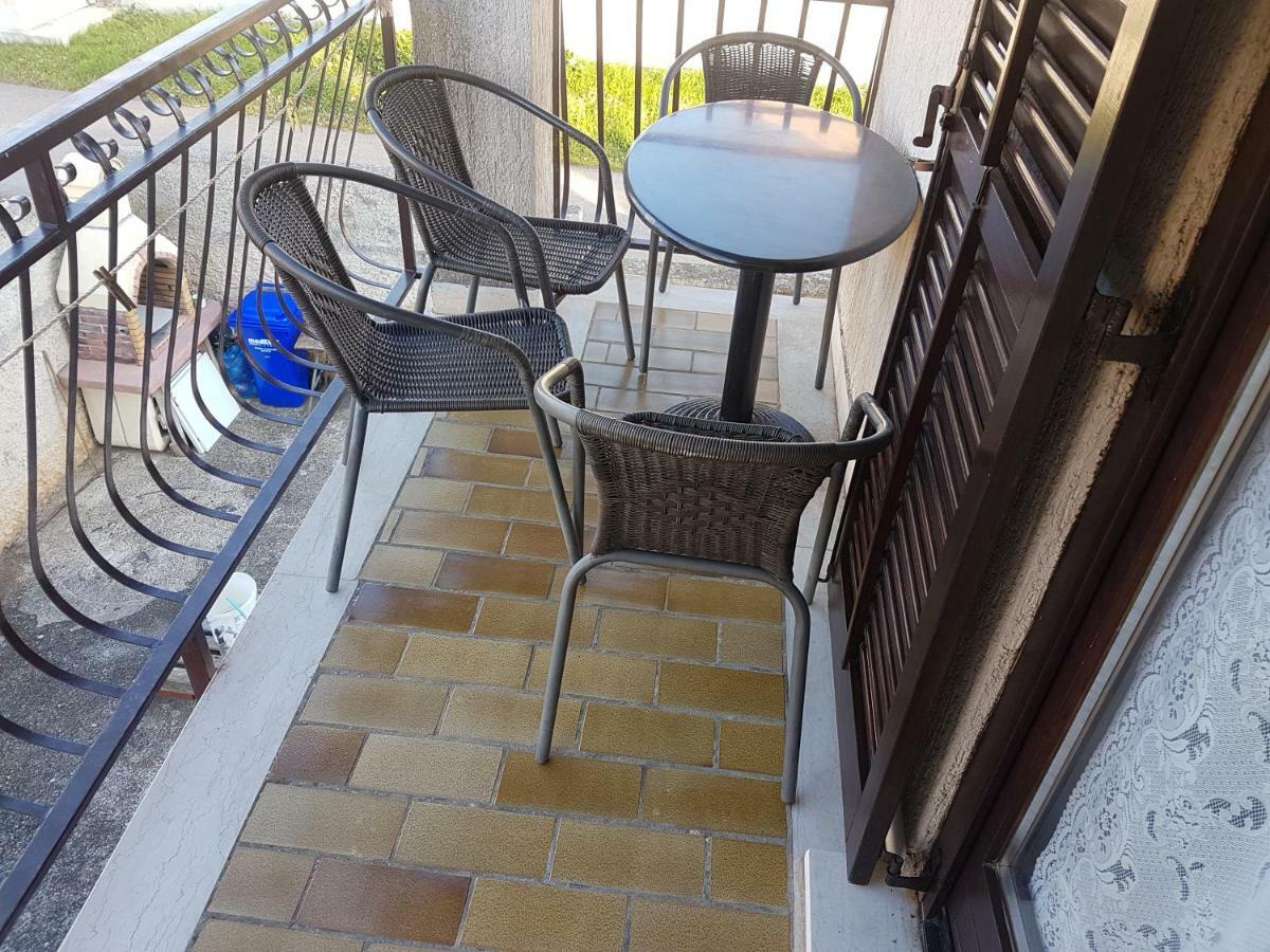 Apartments Zova メドゥリン エクステリア 写真