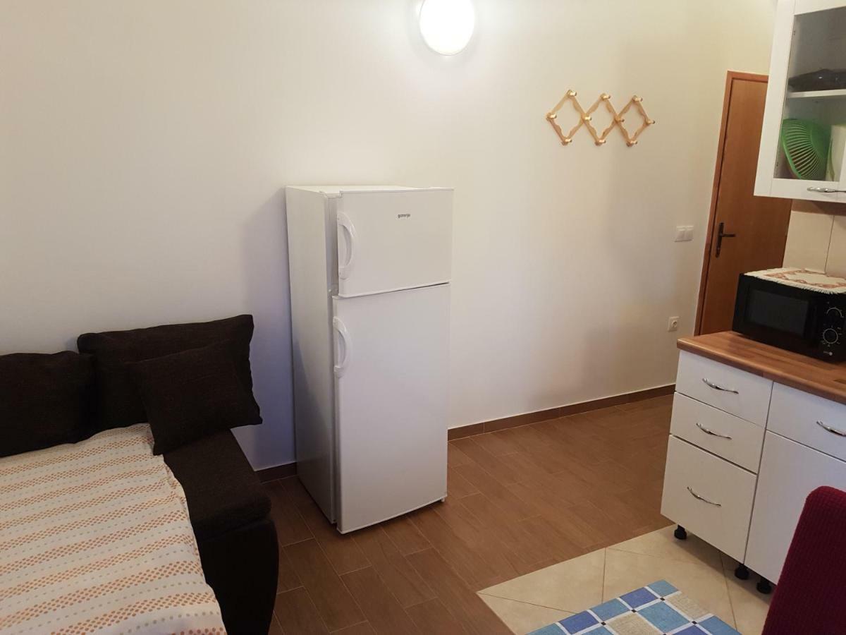 Apartments Zova メドゥリン エクステリア 写真